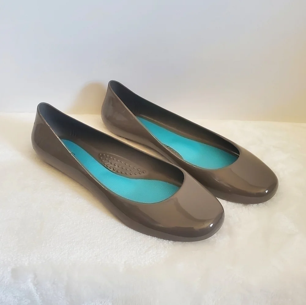 OKA B Taylor Gray Brown Jelly Rubber Ballet Slip On Flats Size US 8 EU 38